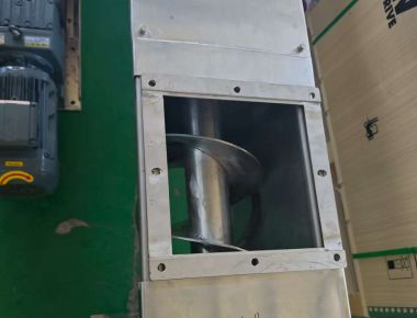 Yüksek Hızlı Tuz Paketleme Makinesi Sistemi Çuval Oluşturma Ağırlama ve Denetim